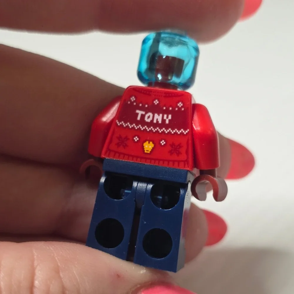 LEGO Minifigure Small Red Excellent Tony Stark Christmas Sweater sh650